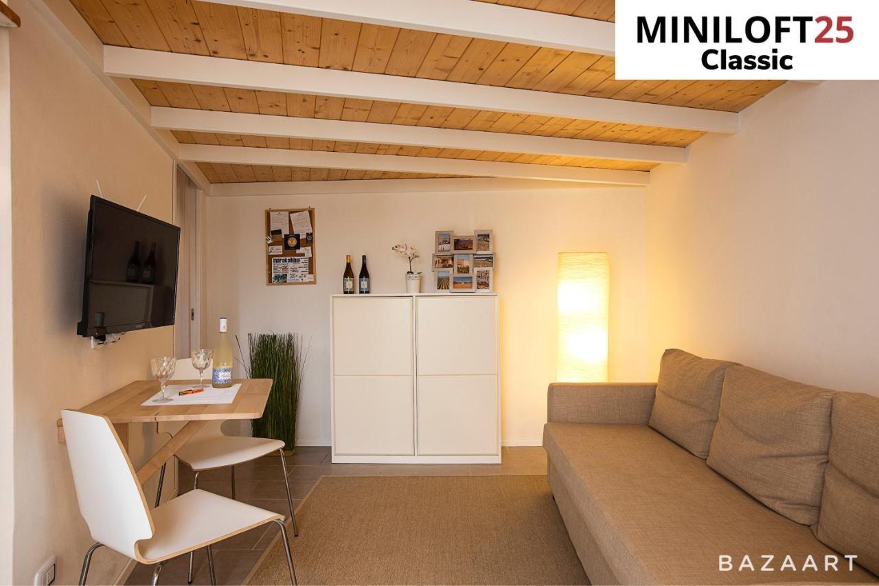 Miniloft25 *