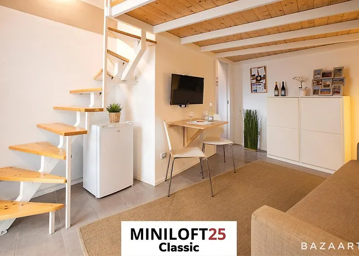 Miniloft25